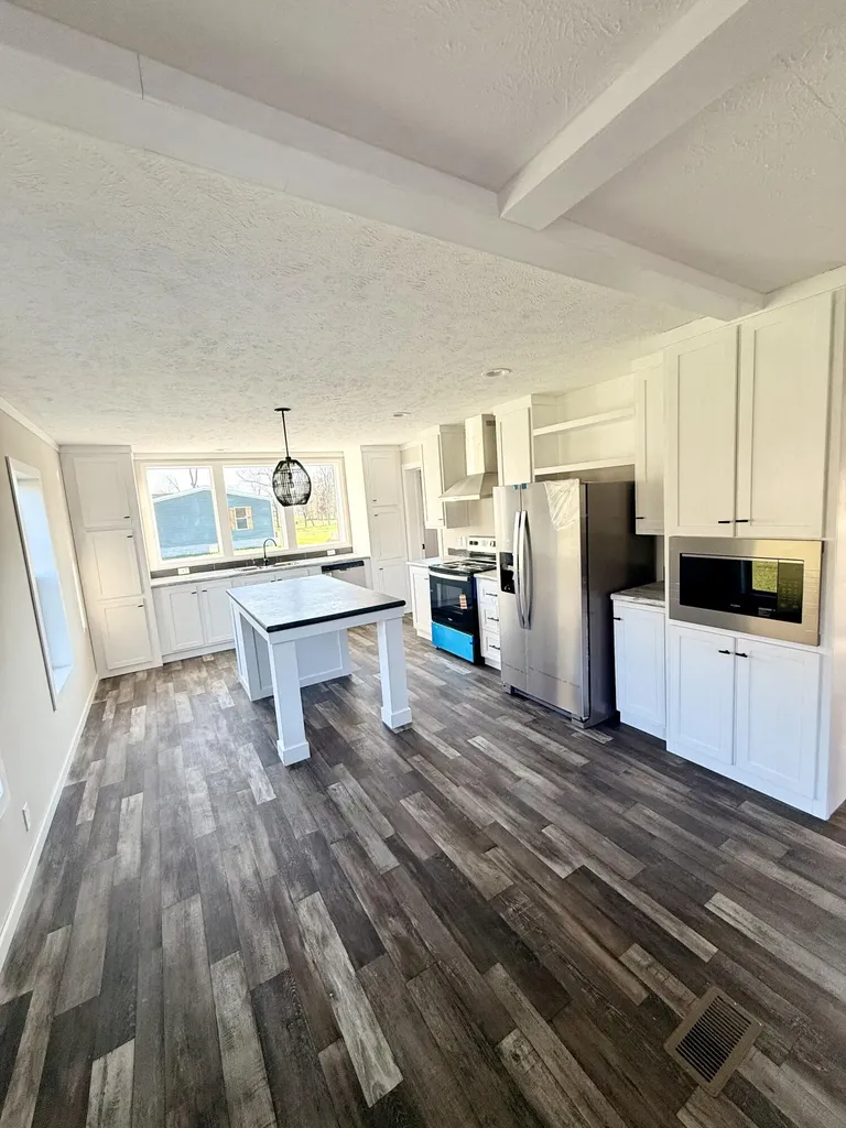1115 Upper Brush Creek Road Liberty KY 42539