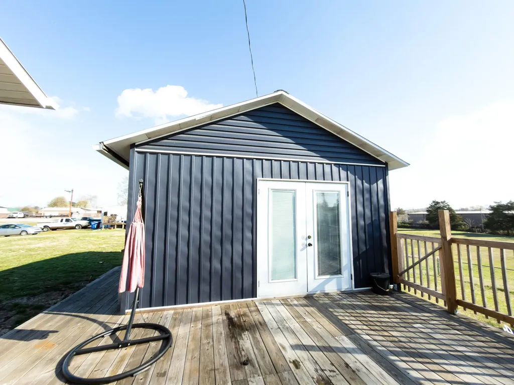 110 Old Bronston School Road Bronston KY 42518