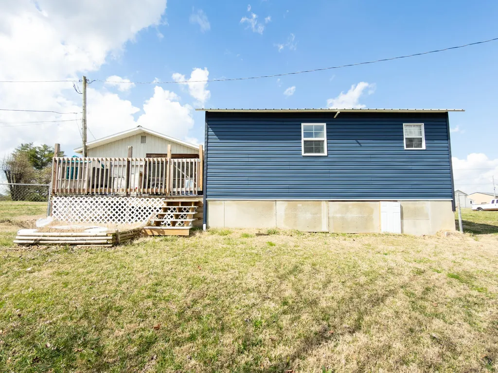 110 Old Bronston School Road Bronston KY 42518