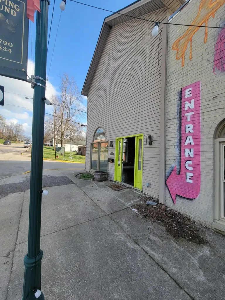 3364 Main Street Stamping Ground KY 40379