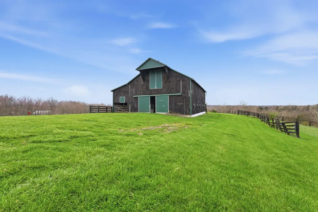 1600 Hickory Grove Road Lawrenceburg KY 40342