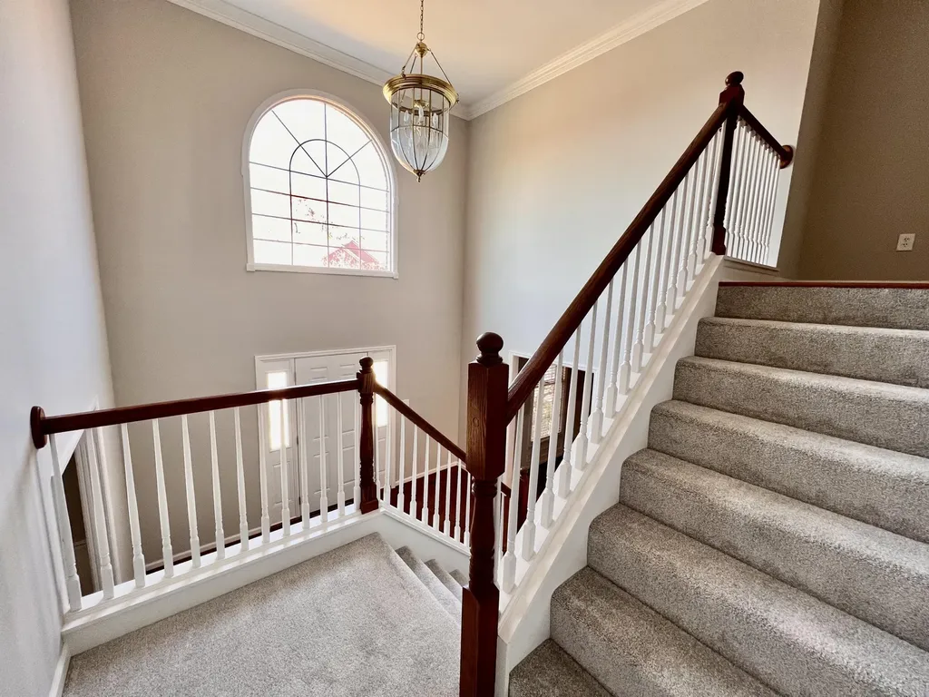 4320 Creek Valley Way Lexington KY 40515