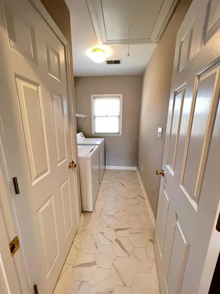 4320 Creek Valley Way Lexington KY 40515