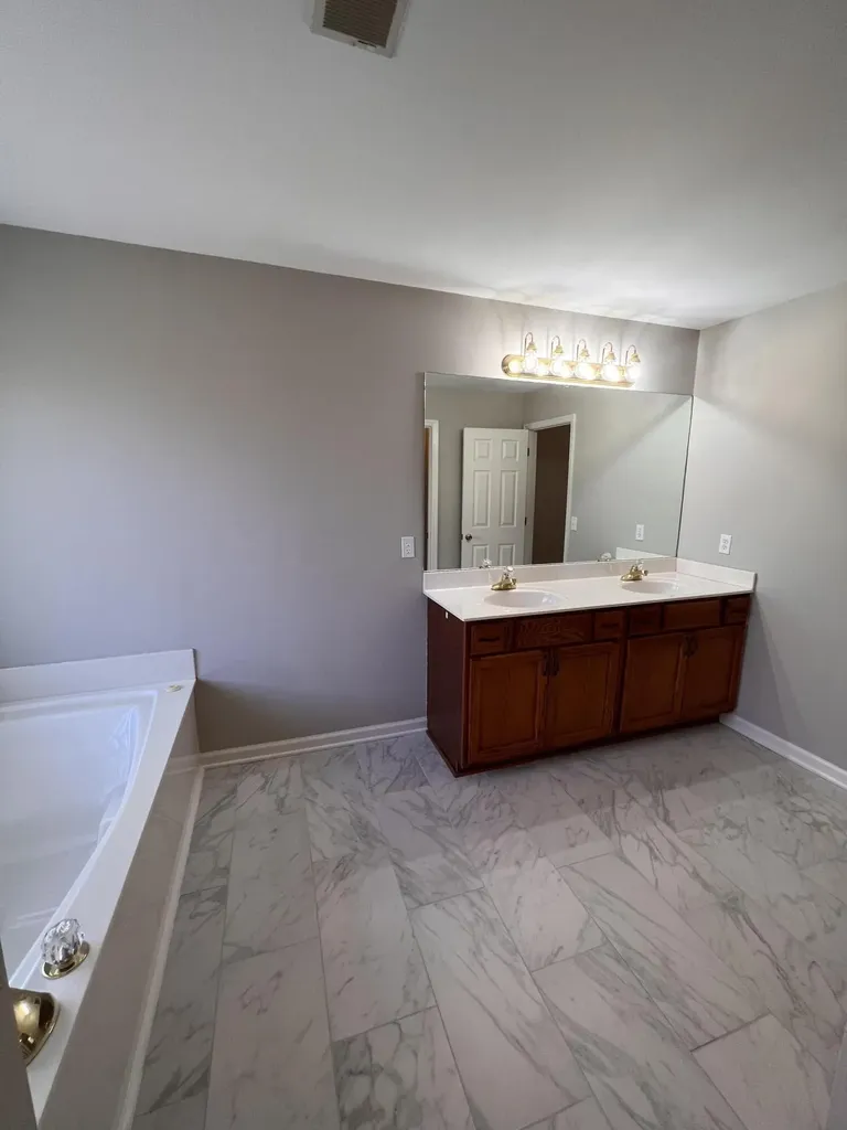 4320 Creek Valley Way Lexington KY 40515