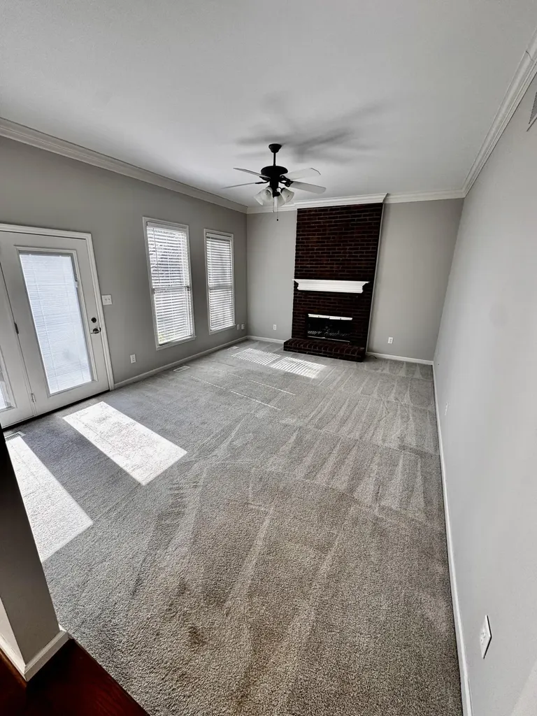 4320 Creek Valley Way Lexington KY 40515