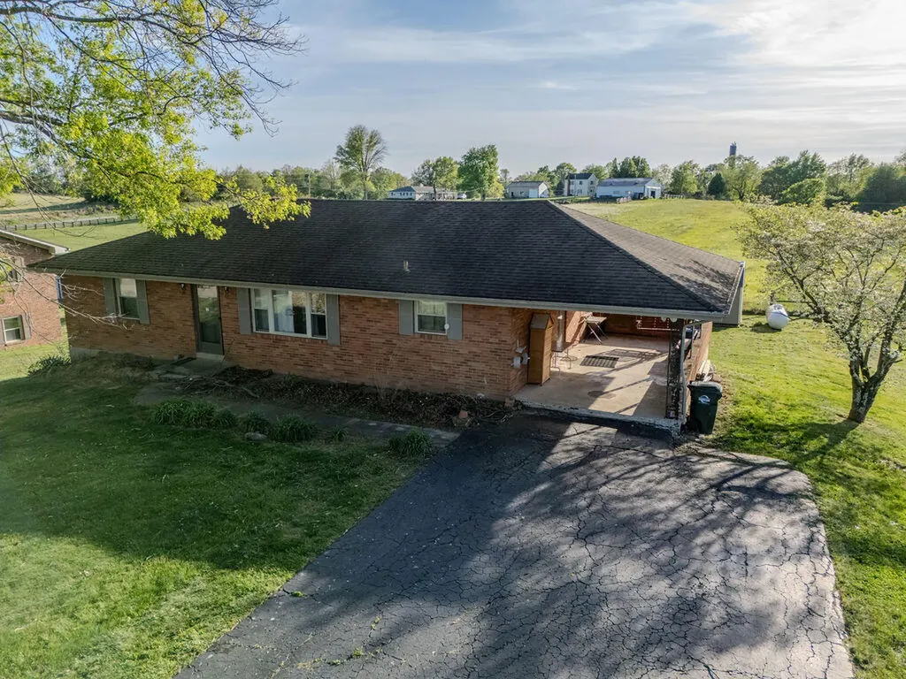 141 Green Acres Road Mt Sterling KY 40353