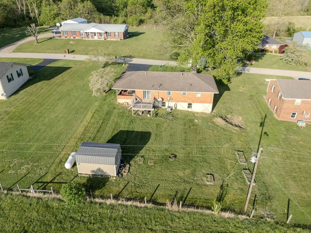 141 Green Acres Road Mt Sterling KY 40353