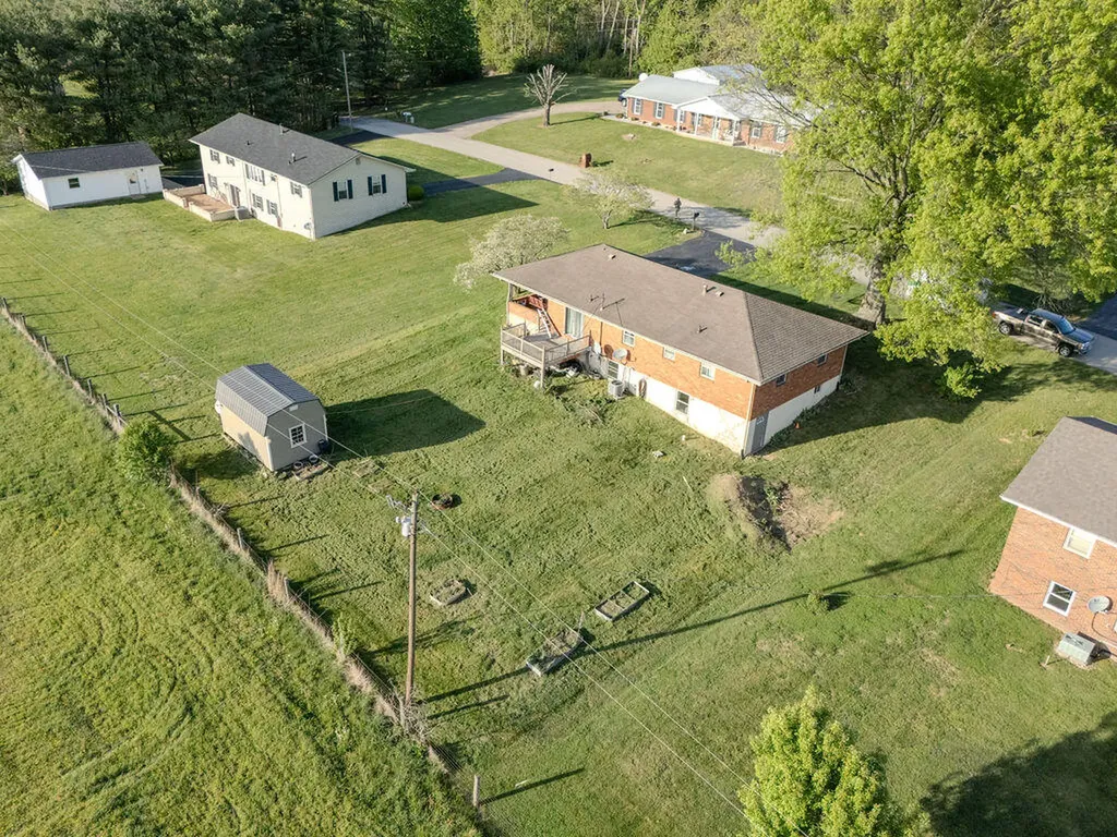141 Green Acres Road Mt Sterling KY 40353