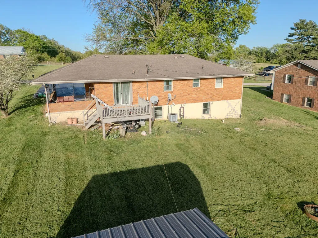 141 Green Acres Road Mt Sterling KY 40353