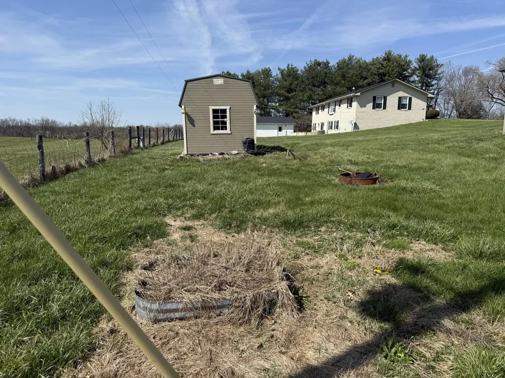 141 Green Acres Road Mt Sterling KY 40353