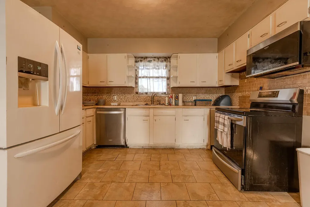 141 Green Acres Road Mt Sterling KY 40353
