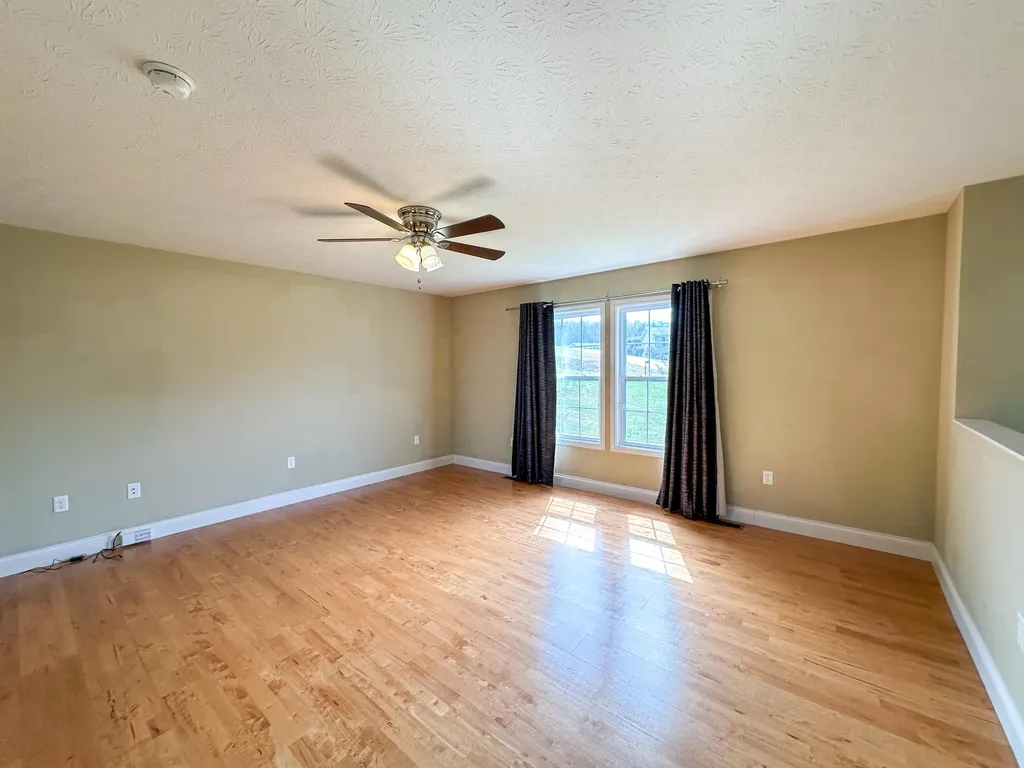170 Hickory Hill Drive Corbin KY 40701