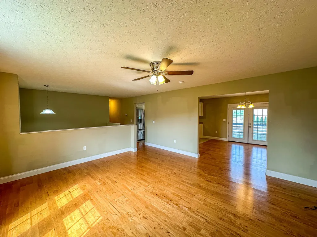 170 Hickory Hill Drive Corbin KY 40701