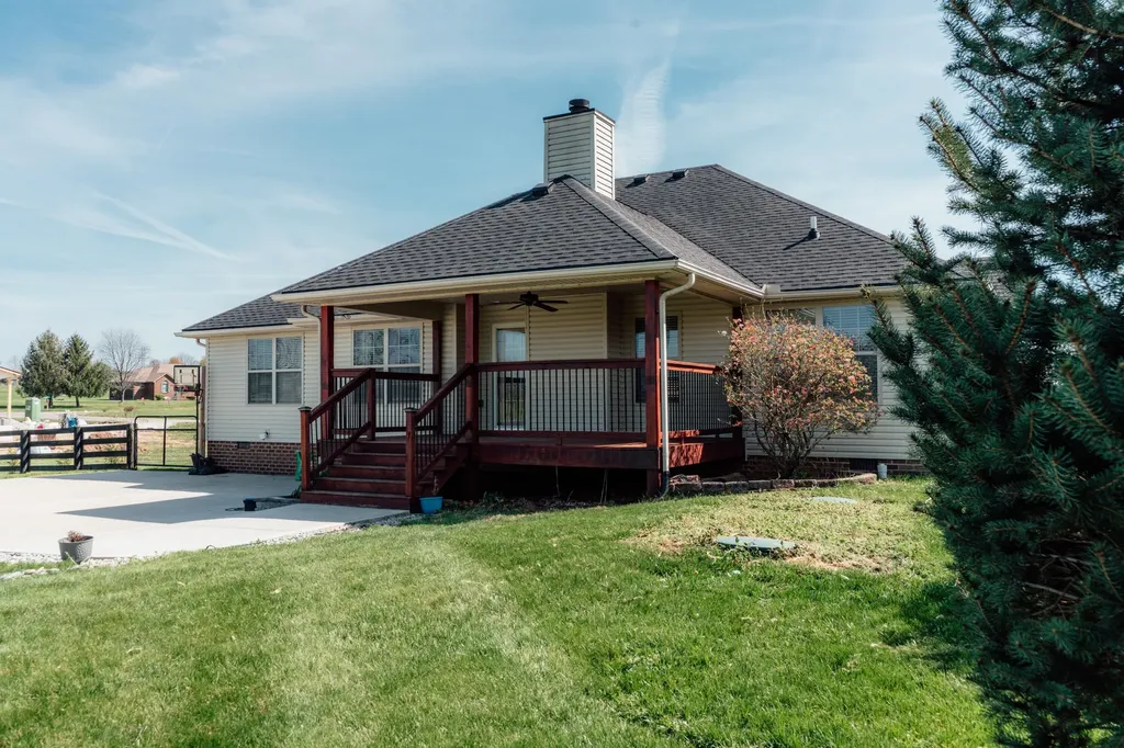 75 Dorton Drive Lancaster KY 40444