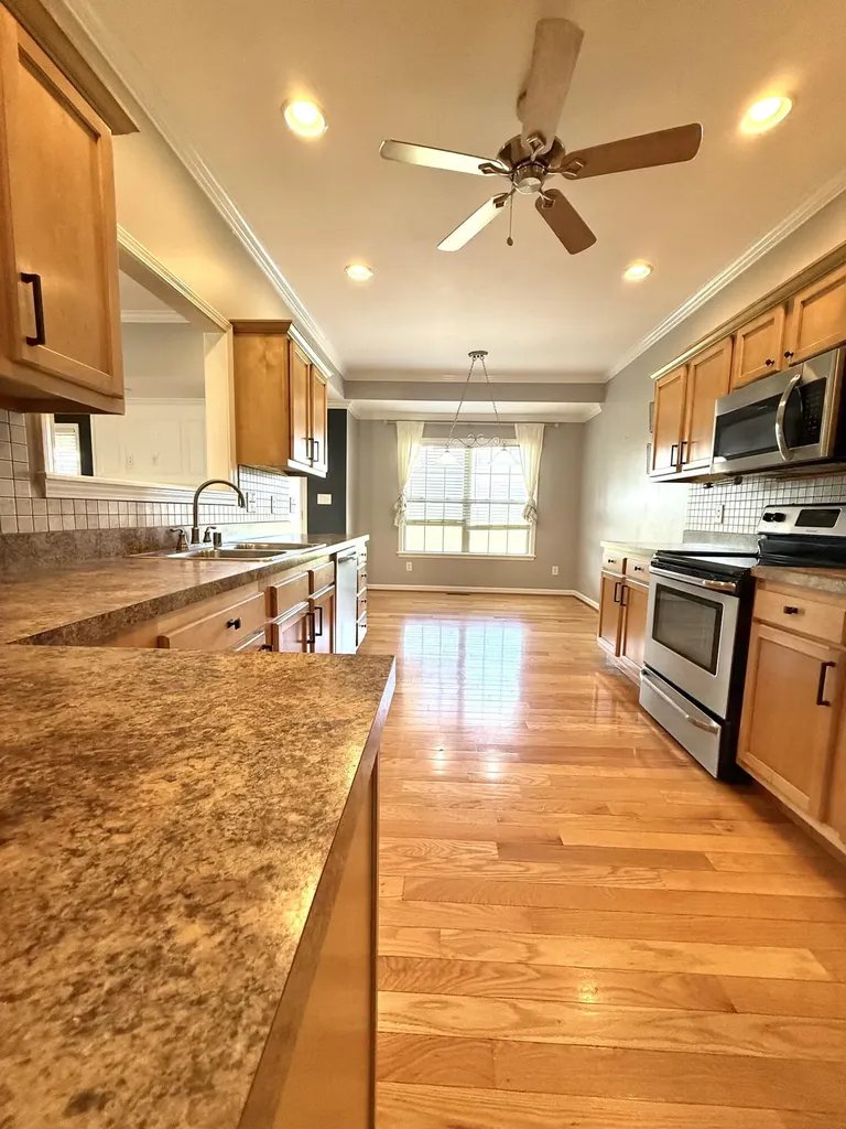 75 Dorton Drive Lancaster KY 40444