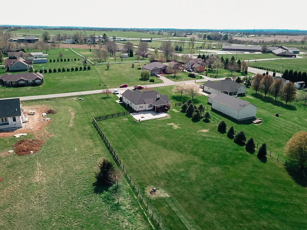 75 Dorton Drive Lancaster KY 40444