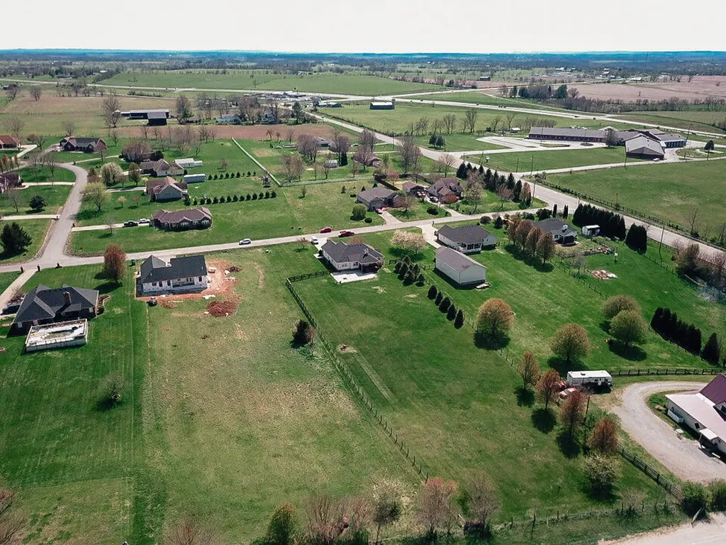 75 Dorton Drive Lancaster KY 40444