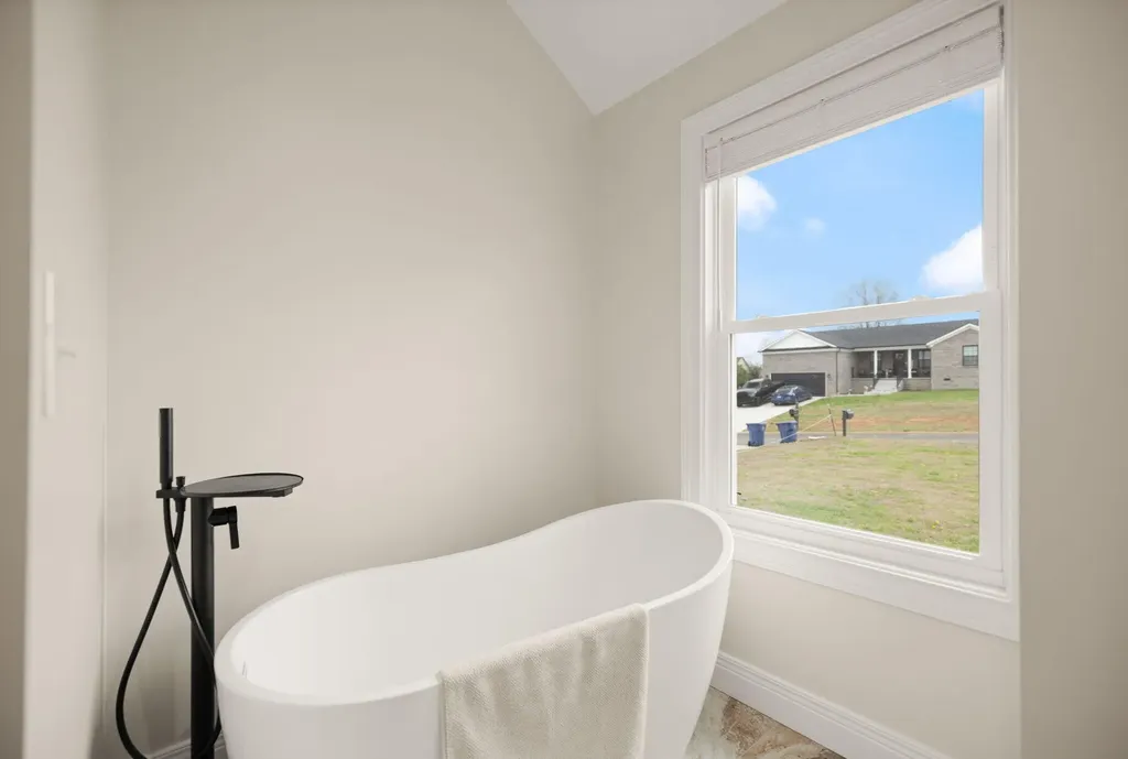321 Lone Oak Drive Somerset KY 42503