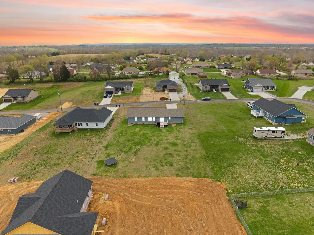 321 Lone Oak Drive Somerset KY 42503