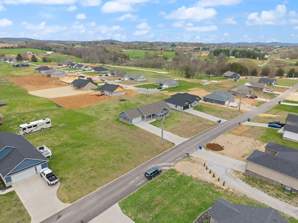 321 Lone Oak Drive Somerset KY 42503