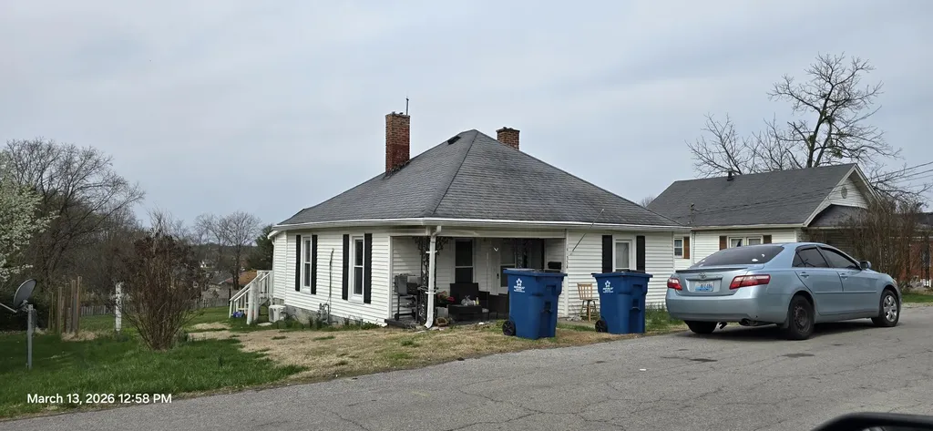354 S Magnolia Street Harrodsburg KY 40330