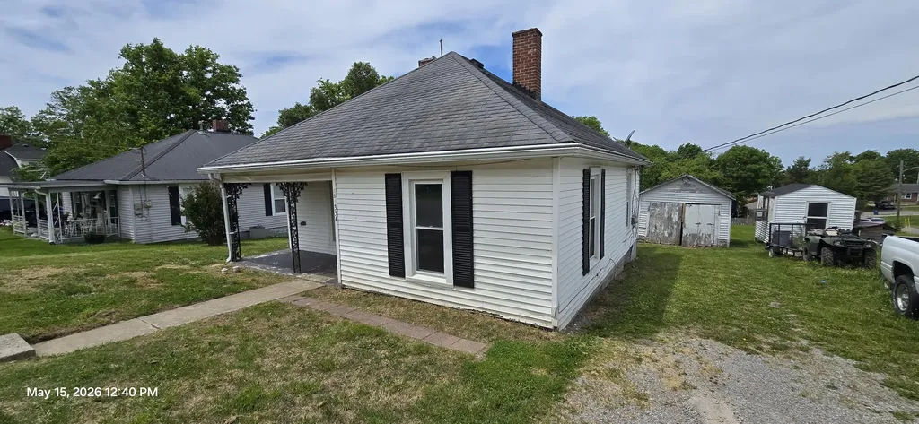 354 S Magnolia Street Harrodsburg KY 40330