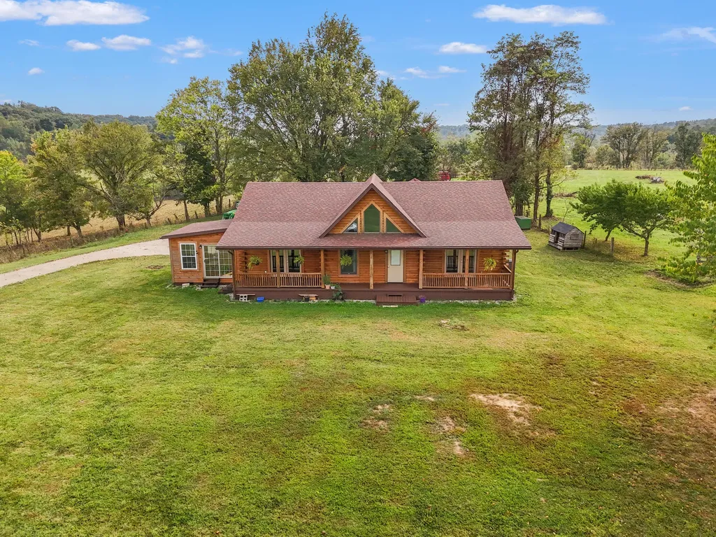 560 Hart Grove Road Owingsville KY 40360