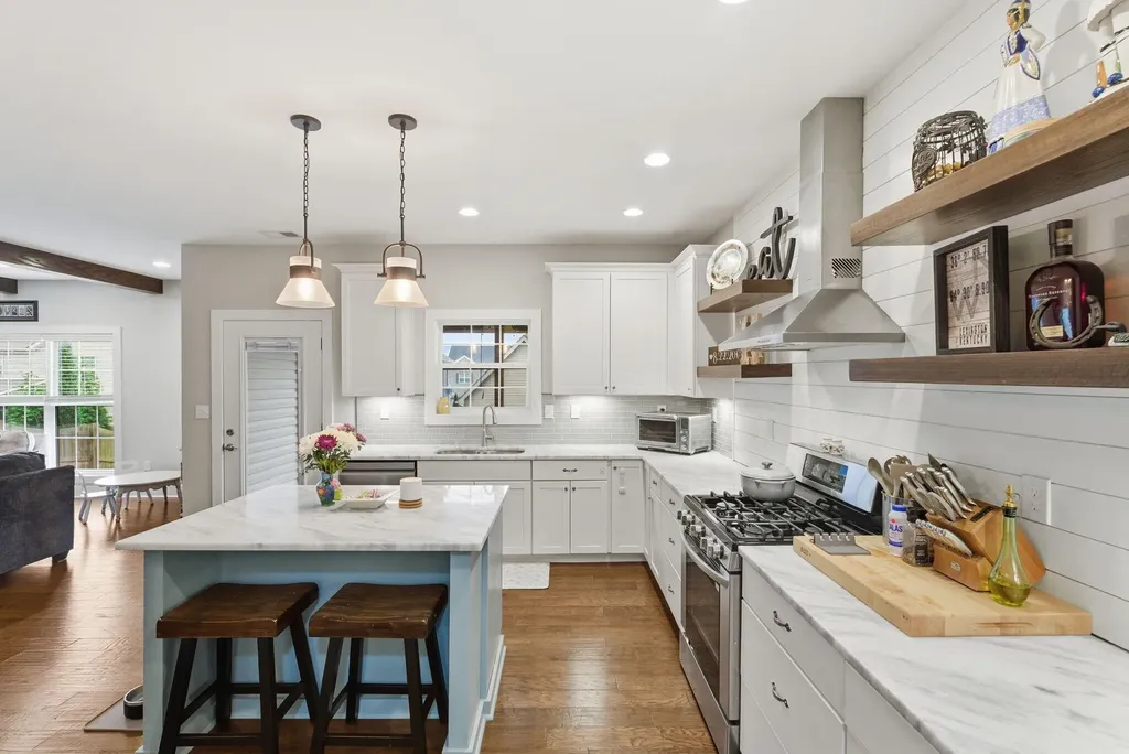 1029 Squirrel Nest Lane Lexington KY 40509