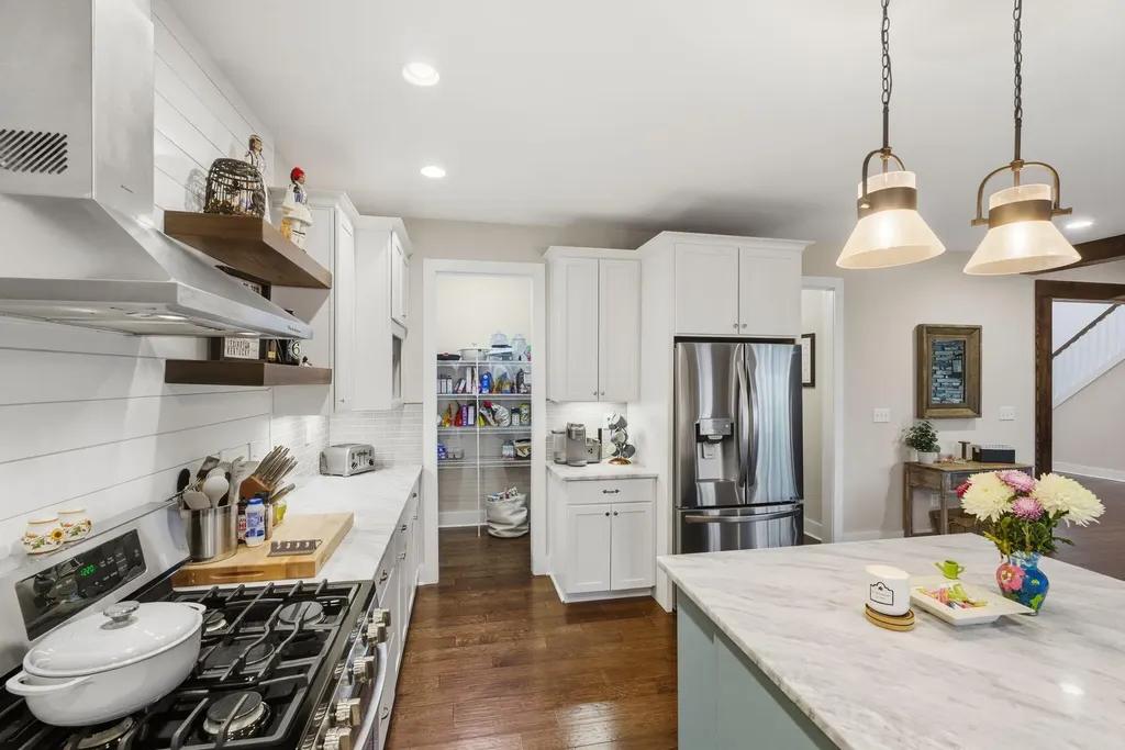 1029 Squirrel Nest Lane Lexington KY 40509