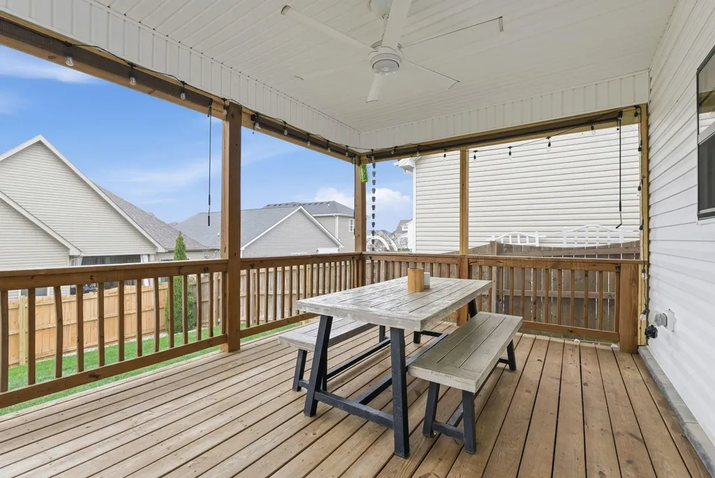 1029 Squirrel Nest Lane Lexington KY 40509