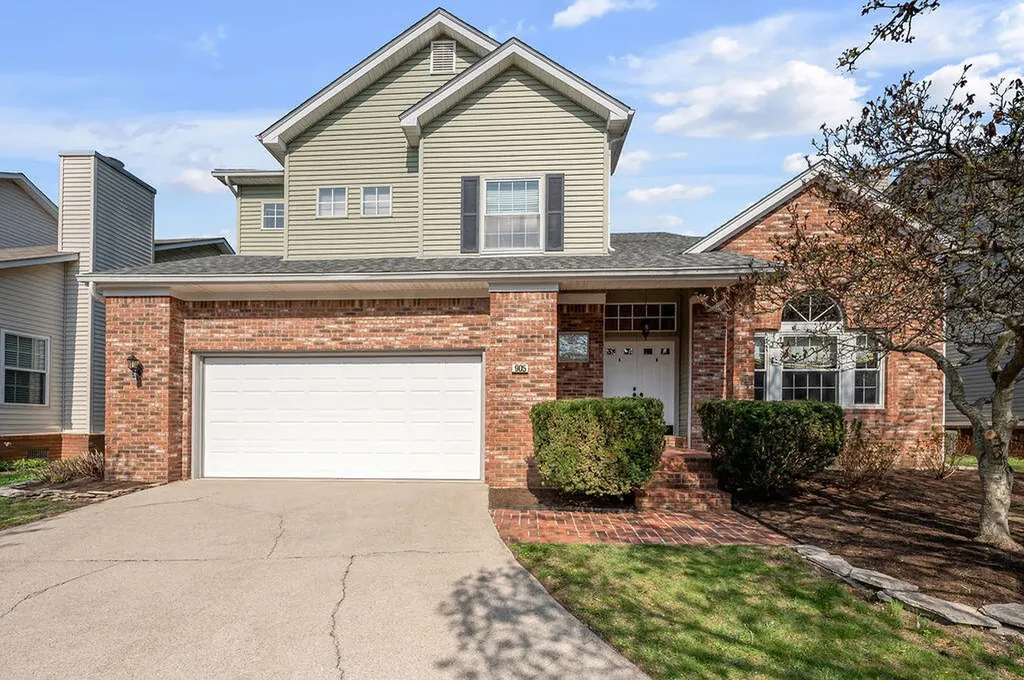 905 Quarter Horse Court Lexington KY 40503