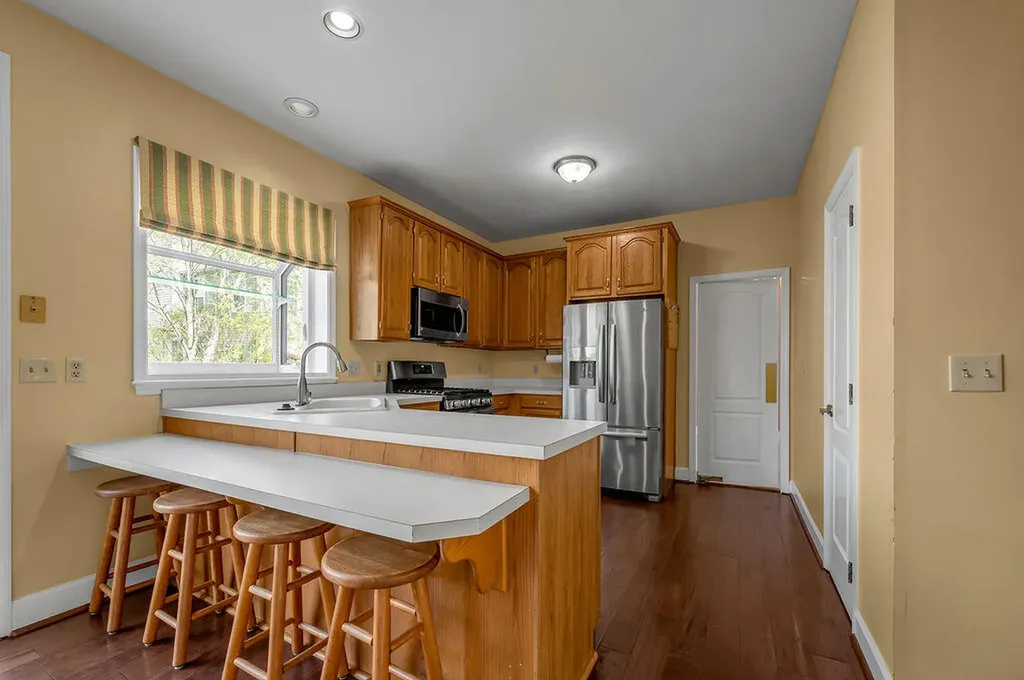 905 Quarter Horse Court Lexington KY 40503