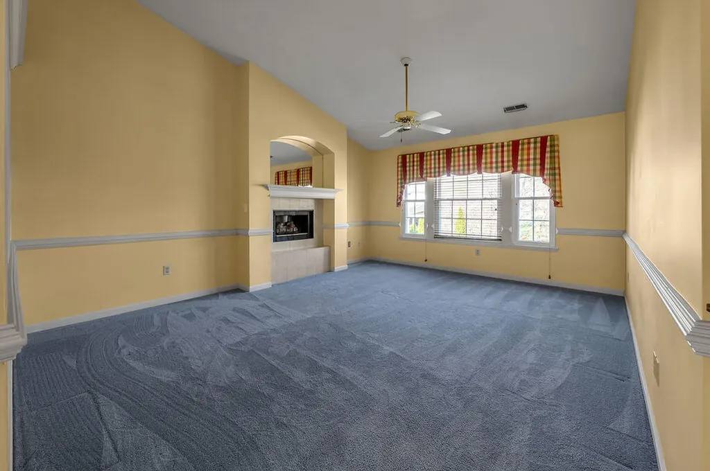 905 Quarter Horse Court Lexington KY 40503