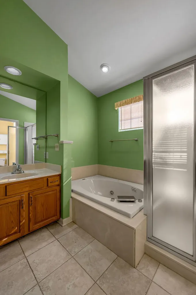 905 Quarter Horse Court Lexington KY 40503