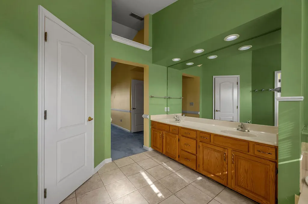 905 Quarter Horse Court Lexington KY 40503