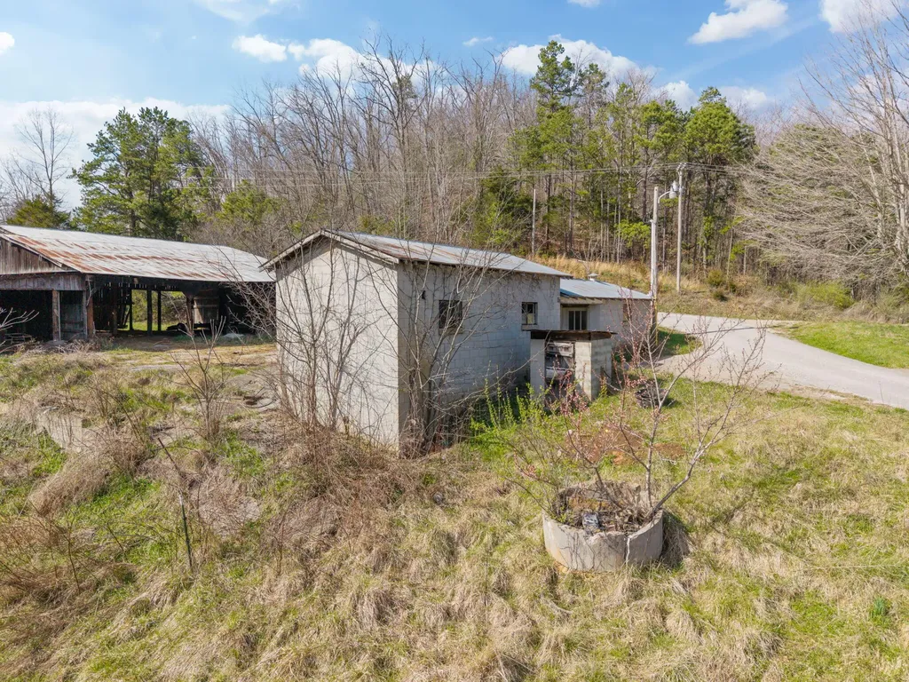 1709 State Highway Tyner KY 40486