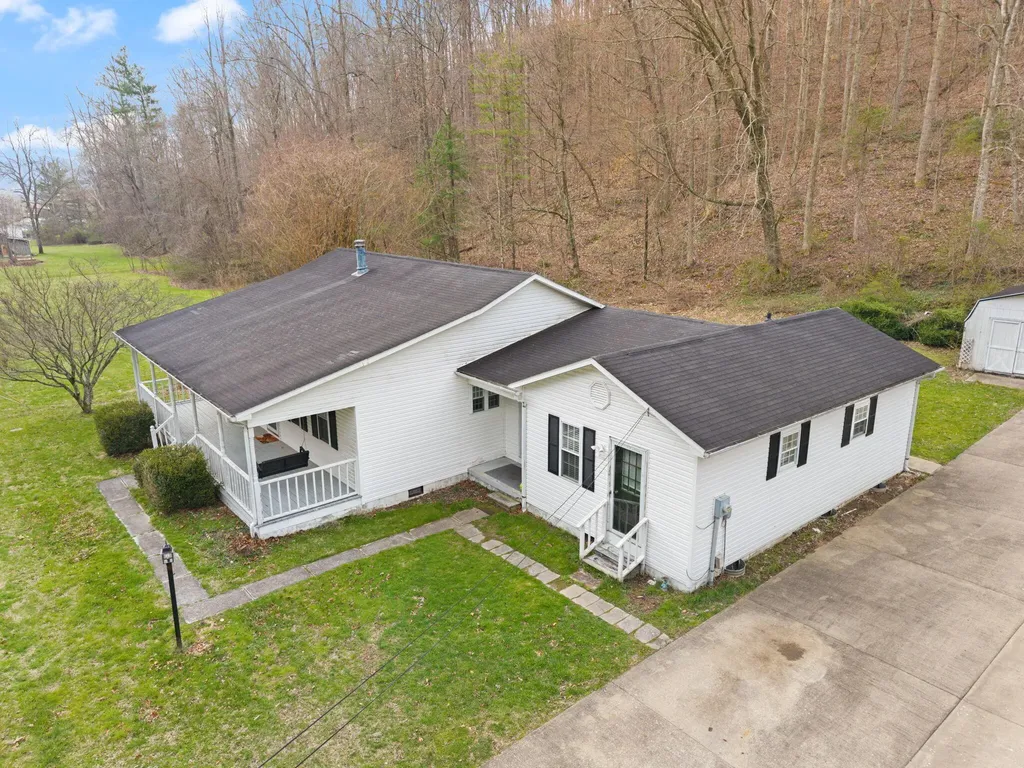 703 Knapp Avenue Morehead KY 40351