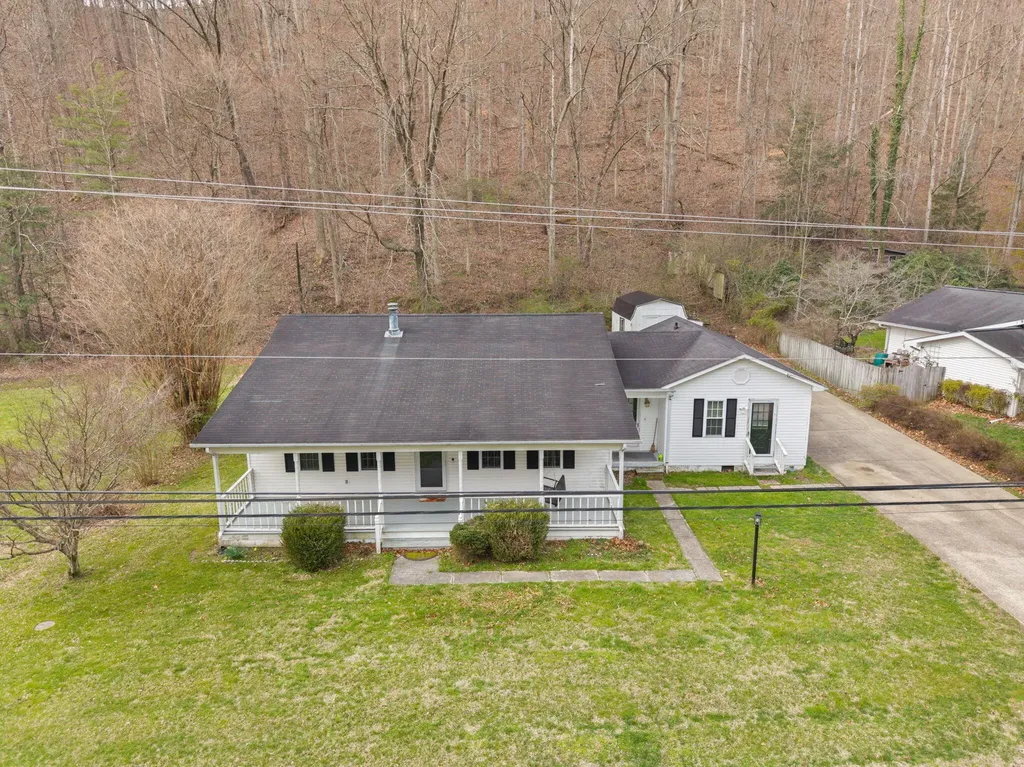 703 Knapp Avenue Morehead KY 40351