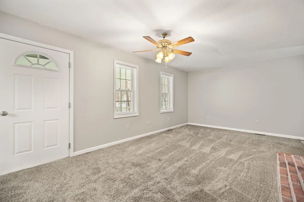 703 Knapp Avenue Morehead KY 40351