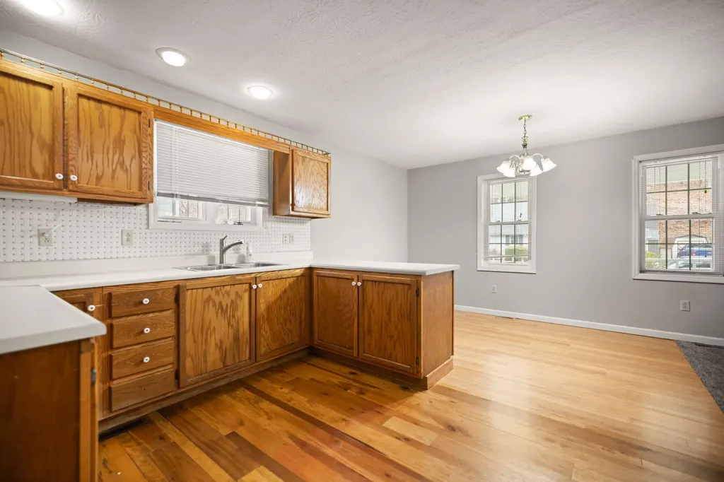 703 Knapp Avenue Morehead KY 40351