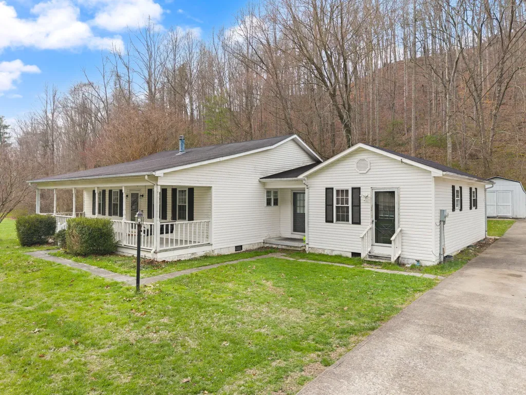 703 Knapp Avenue Morehead KY 40351