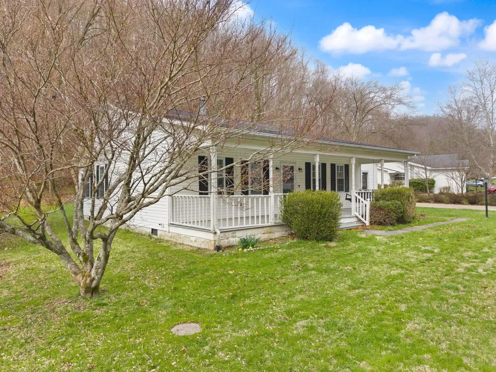 703 Knapp Avenue Morehead KY 40351
