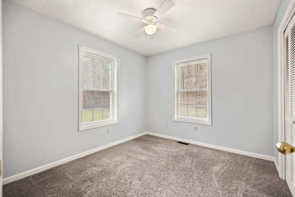 703 Knapp Avenue Morehead KY 40351