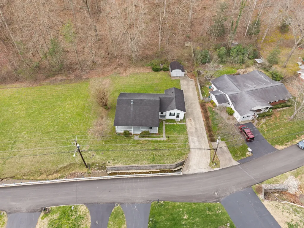 703 Knapp Avenue Morehead KY 40351