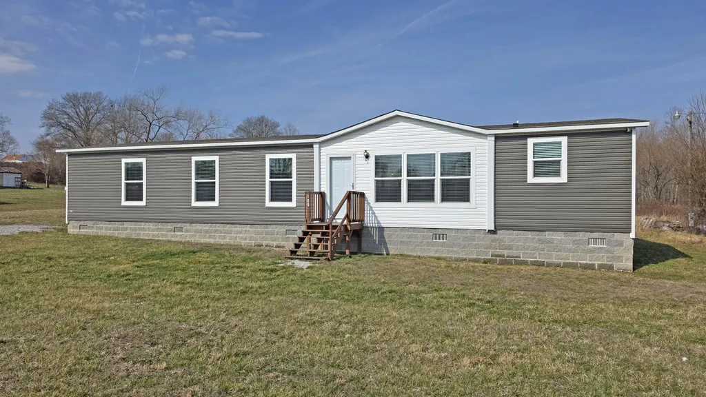 109 Sandidge Spur Road Eubank KY 42567