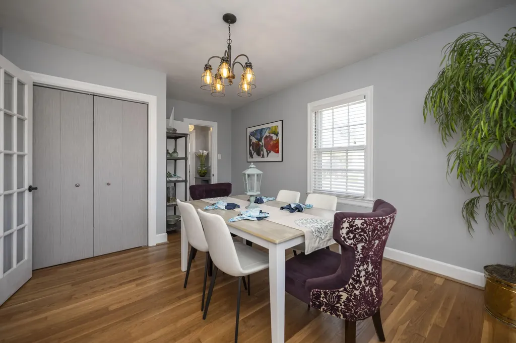 1802 Carolyn Drive Lexington KY 40502