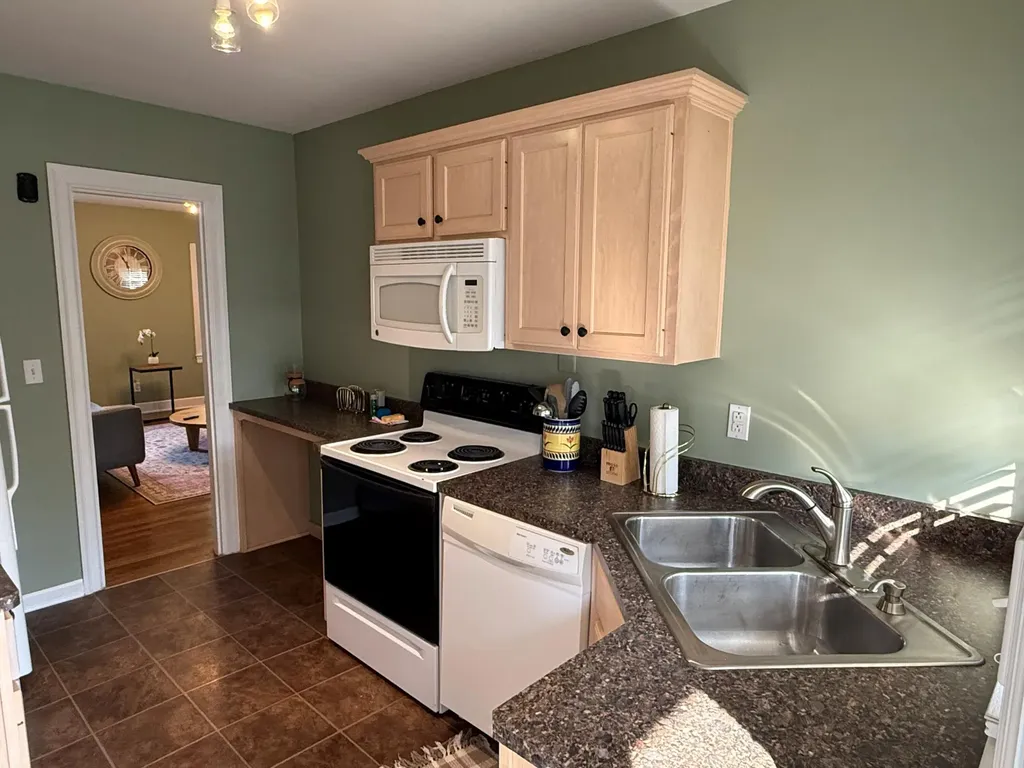1802 Carolyn Drive Lexington KY 40502