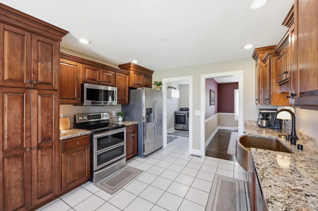 2003 Indigo Drive Richmond KY 40475