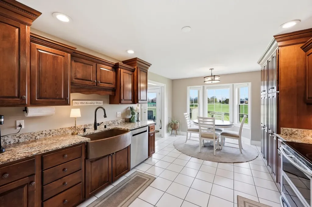 2003 Indigo Drive Richmond KY 40475