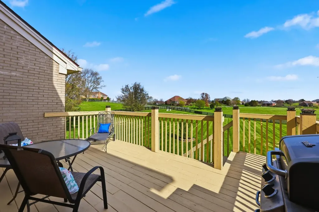 2003 Indigo Drive Richmond KY 40475
